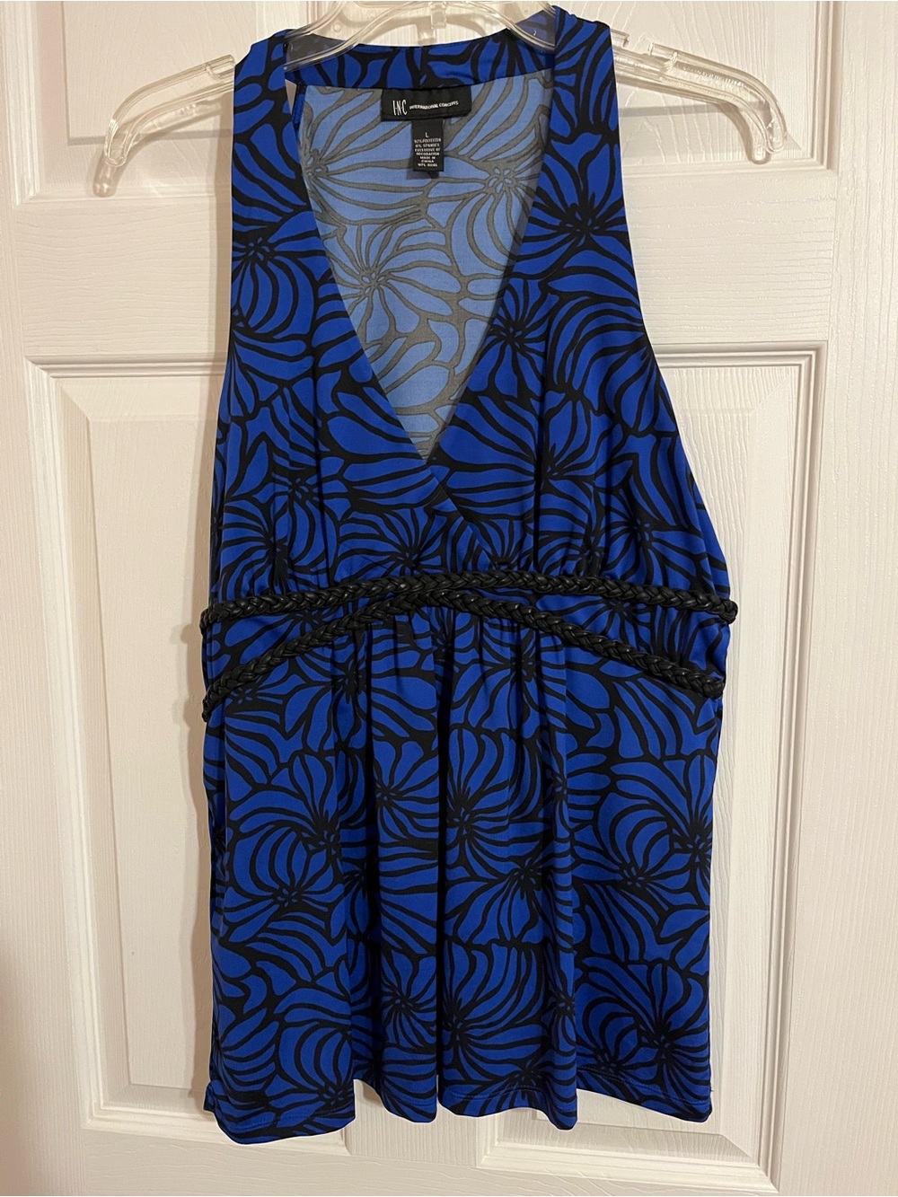INC International Concepts Blue & Black Floral Sleeveless Top